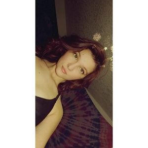 Meet your Posher, Ashlynne